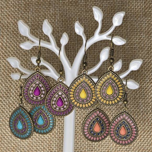 Rhinestone Teardrop Dangle Earrings - Picture 1 of 7